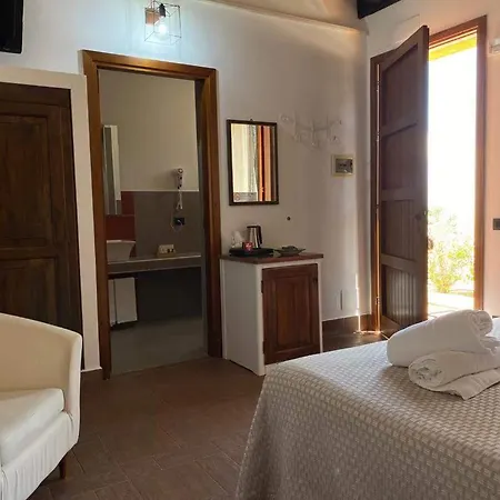 Alojamento de Turismo Rural Tenute Plaia Scopello (Sicily)