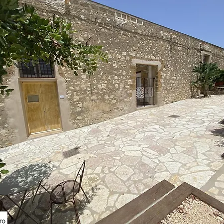 Tenute Plaia Alloggio per agriturismo *